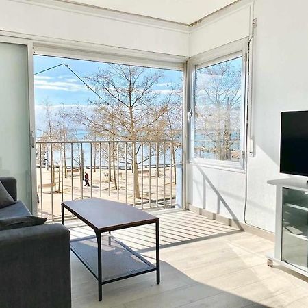 Estudio Frente Al Mar En Roses Con Vistas 外观 照片